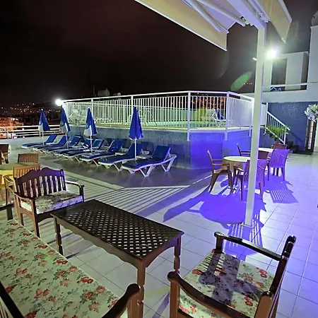Kleopatra Aytur 3* ألانيا
